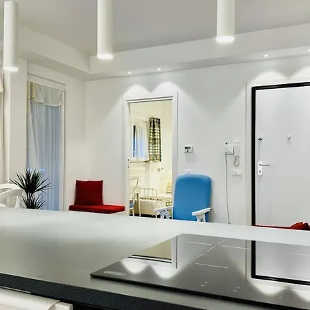 Διαμέρισμα Free Parking - 5 Minutes From The Sea - 2 Minutes From The Station