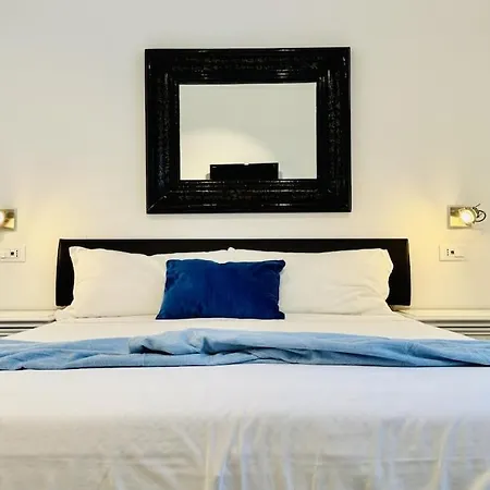 Free Parking - 5 Minutes From The Sea - 2 Minutes From The Station Διαμέρισμα